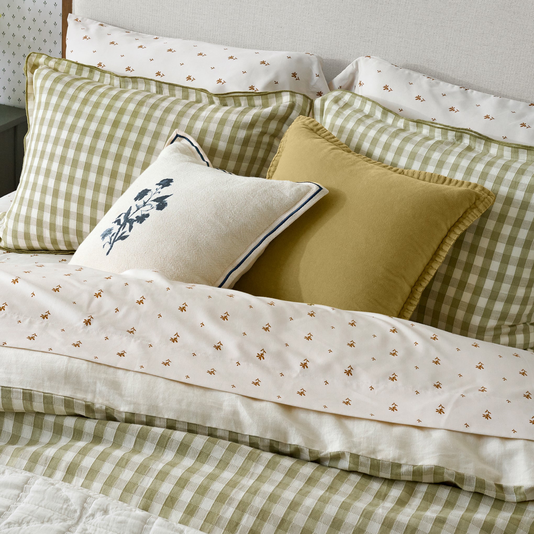 Isla Floral Printed Sheet Set - Image 4