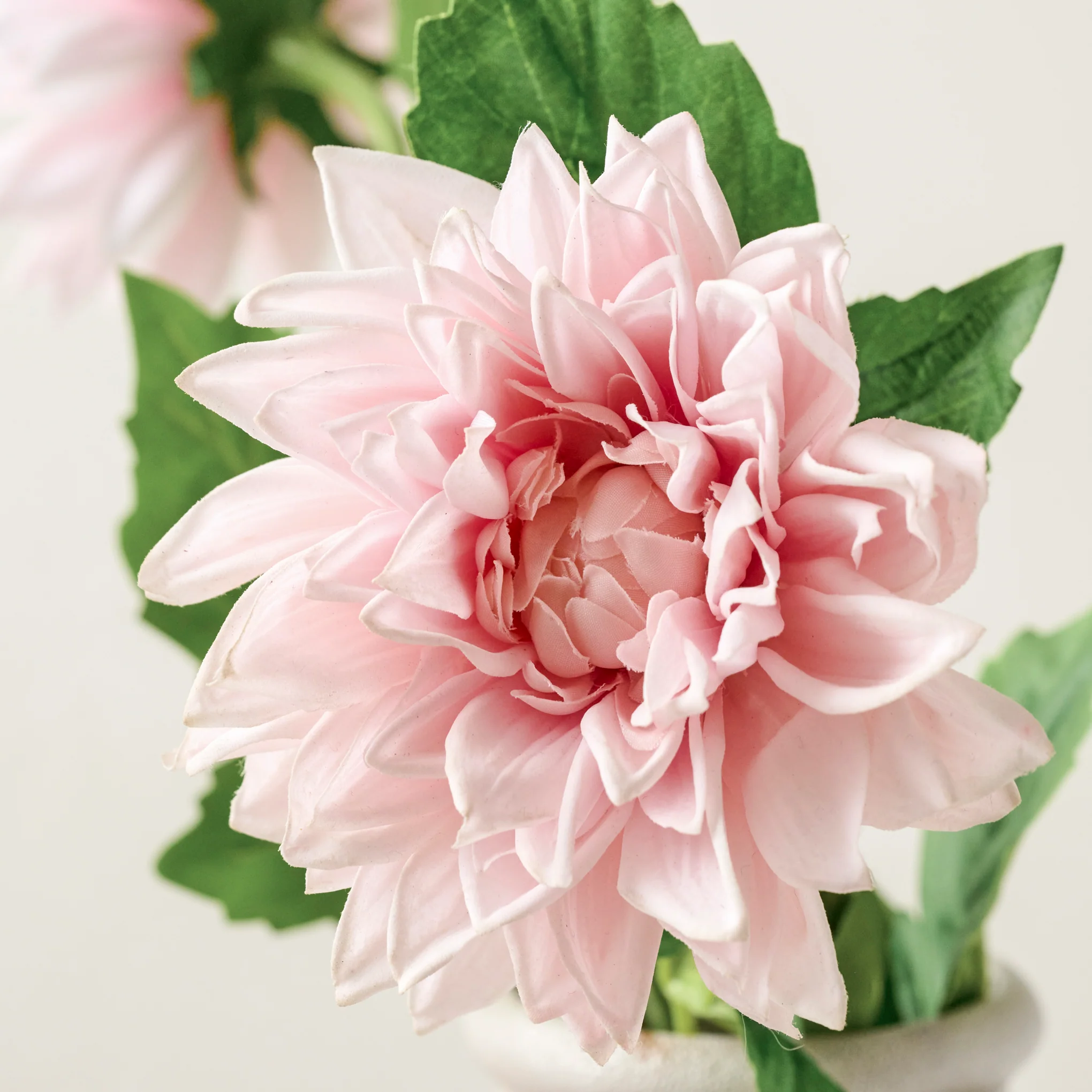 Real Touch Dahlia Bloom Stem - Image 3